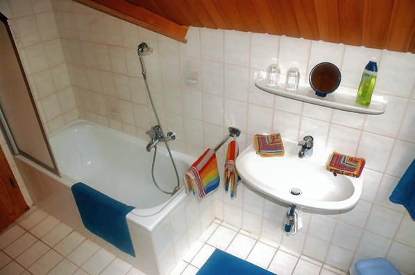 Margetshöchheim Ferienwohnung / Privatzimmer Spanheimer: Bad